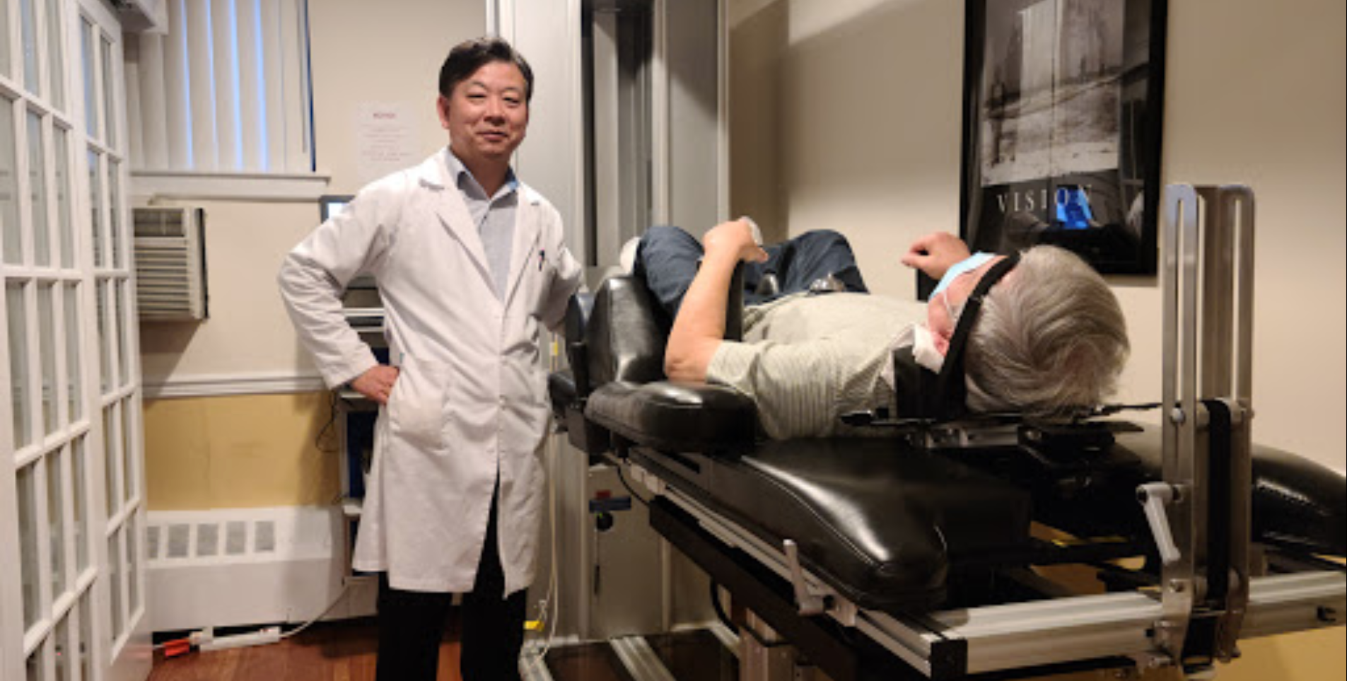 Cropped Dr  Hak Bae Decompression Therapy